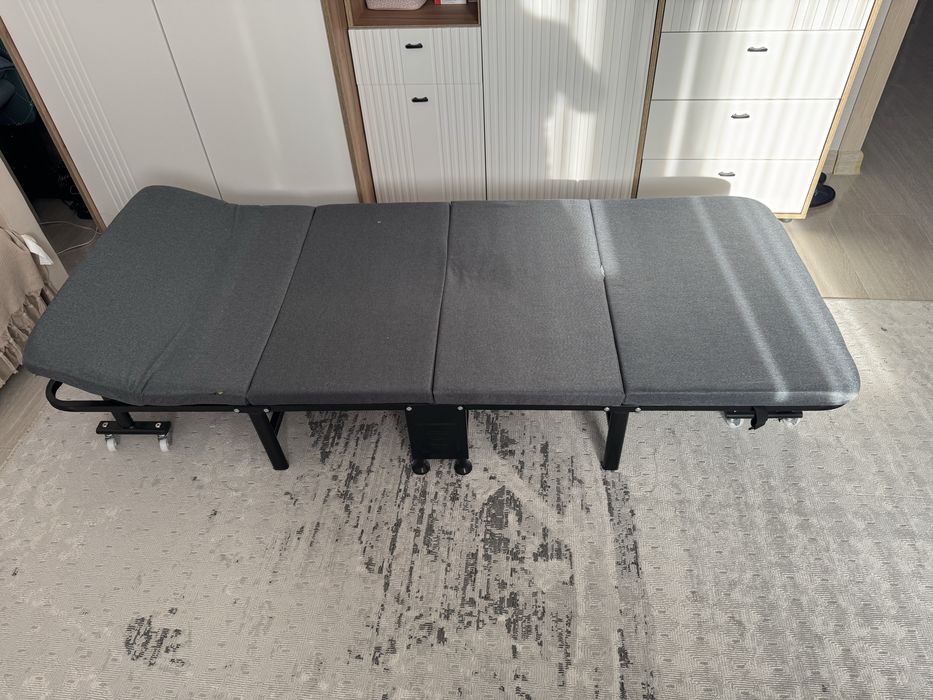 Раскладушка крутая каркасная