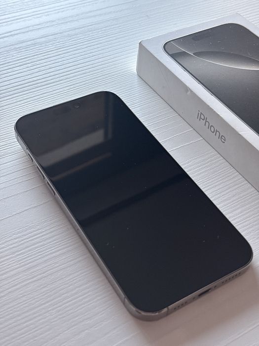 iPhone 16 Pro Max Desert Titanium + husă