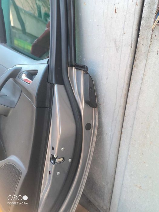 задна лява ударена врата за опел мерива