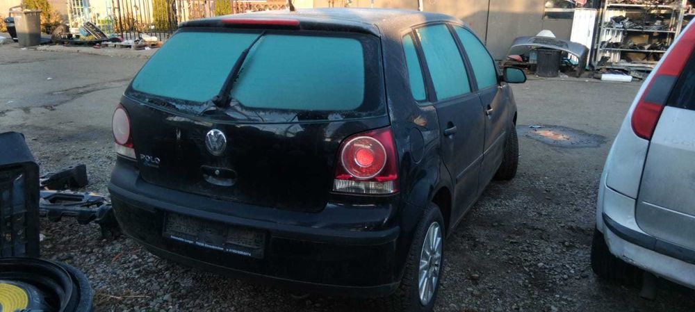 Dezmembrez  Volkswagen Polo  1.2 B an 2007 cod motor BMD