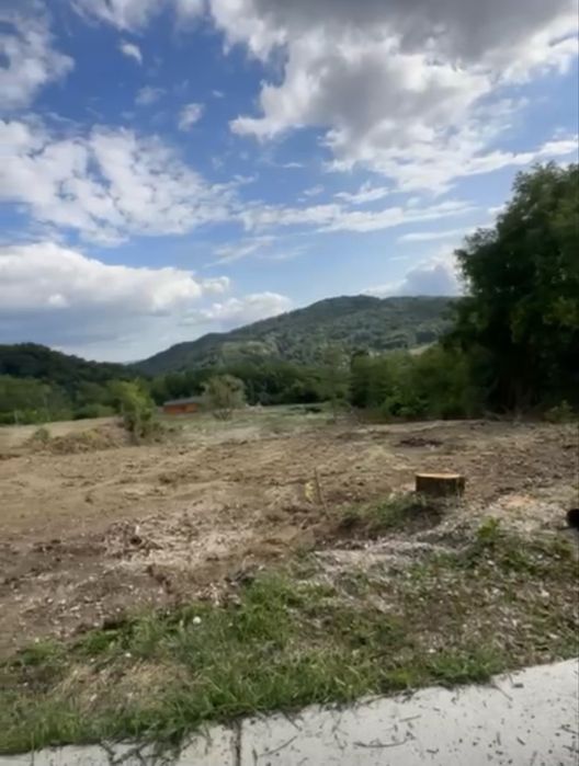 Teren intravilan ocnele mari / 8 min de oras / 1700 m2