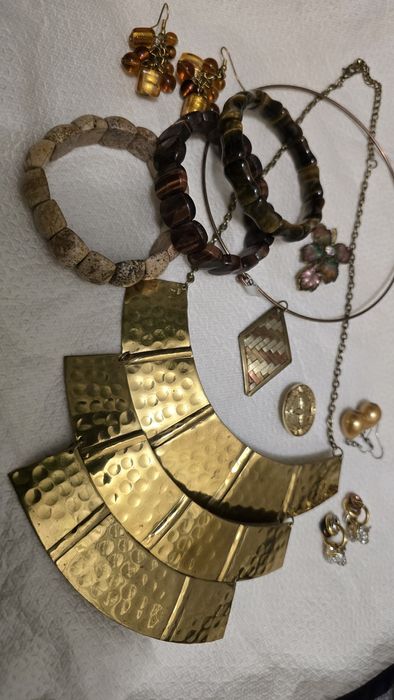 Loturi diverse bijuterii gablonturi