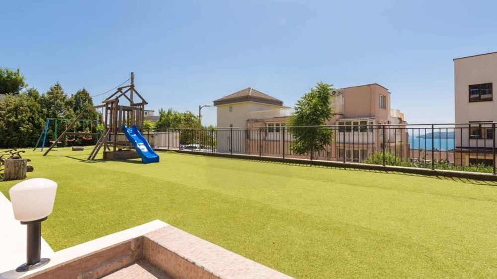 Дава се под наем Двустаен апартамент в Варна, Бриз - 60 кв.м за 648.21 € - Снимка #4