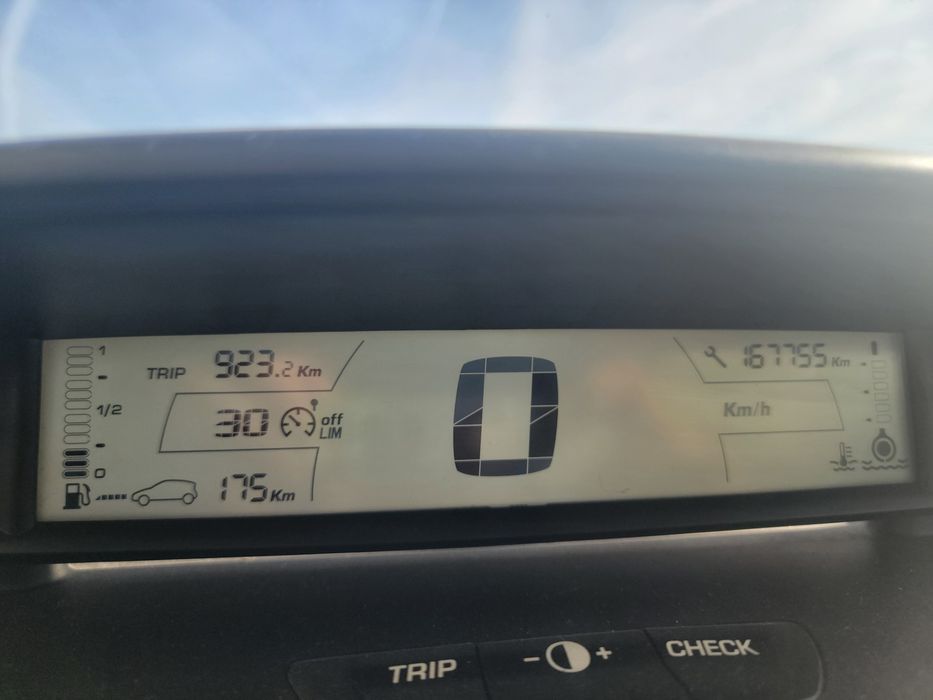 Citroën C4 – Kilometri reali, bine întreținută