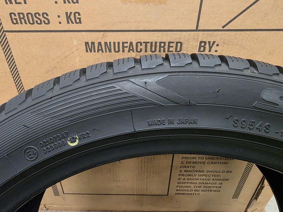235/45/20 4бр.TOYO SNOWPROX S954-SUV-Неразличими от НОВИ-Made in JAPAN