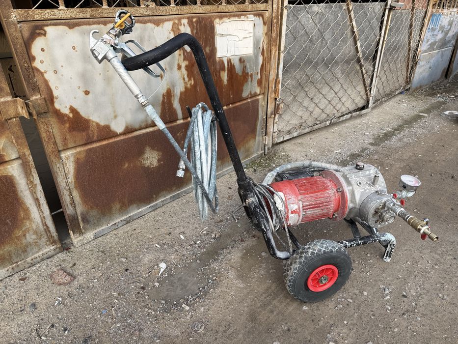 * Larius Dali безвоздушный мембранный окрасочный аппарат Италия!