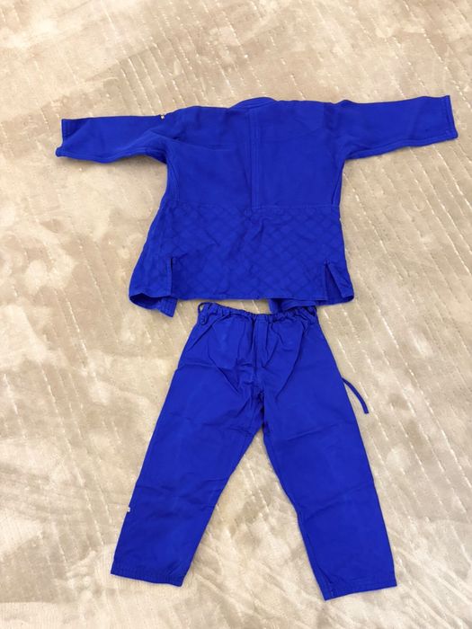 Кимоно новое оригинал “Adidas”, рост 140 cm