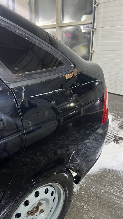 Продам  приора 2