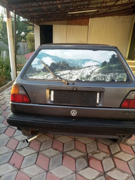 Продам машину Гольф 2