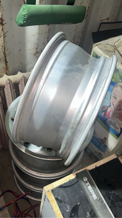 Продам диски от Ауди с4