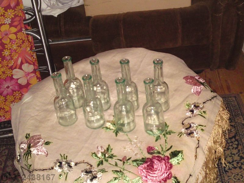 Продавам 8 автентични стари юсчета !