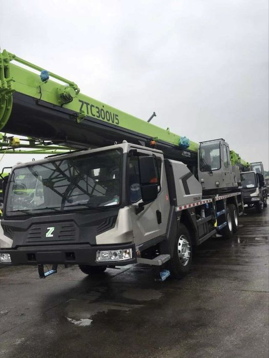 Автокран 25-50 тонник