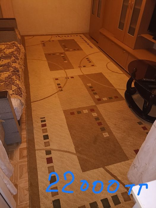 Продаются ковры 2х5 и 1.6х2.7