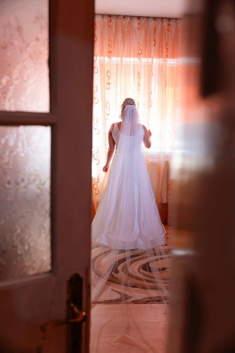 Vand Rochie Mireasa
