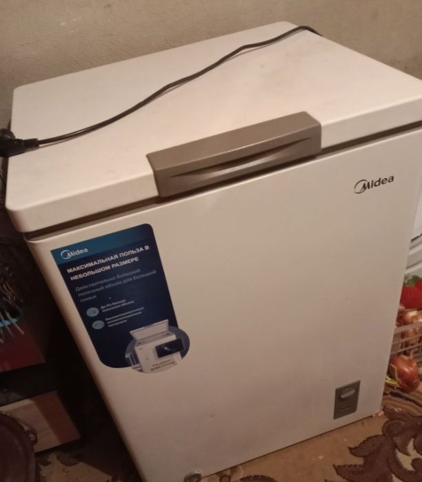 Продам морозильник