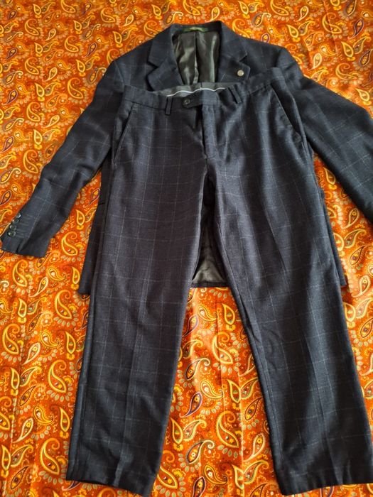 Продам хороший котьюм