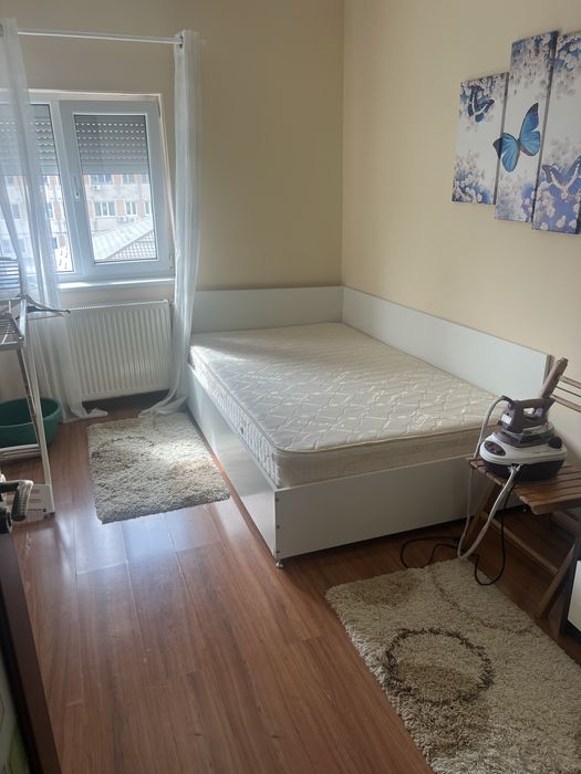 Inchiriez apartament 3 camere