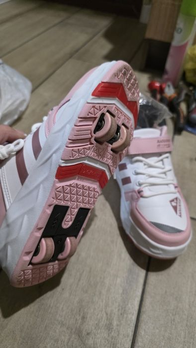 Кросовки ролики 37 размер