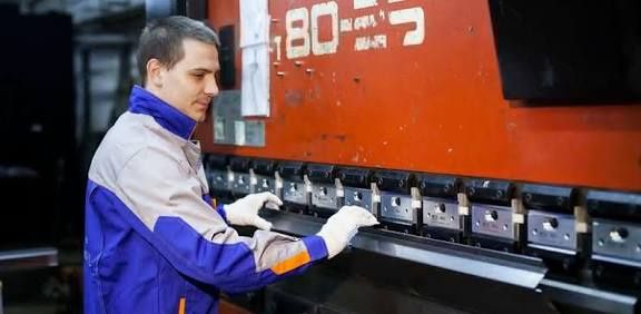 Услуга по металлу Хизмат курсатиш