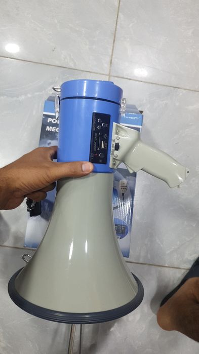 Громкоговоритель ручной 50w мощный дальность до 2000 метров. Оптом!