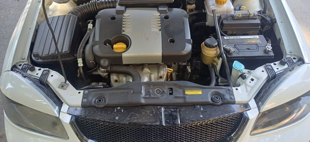 Продается lacetti 1.8 full