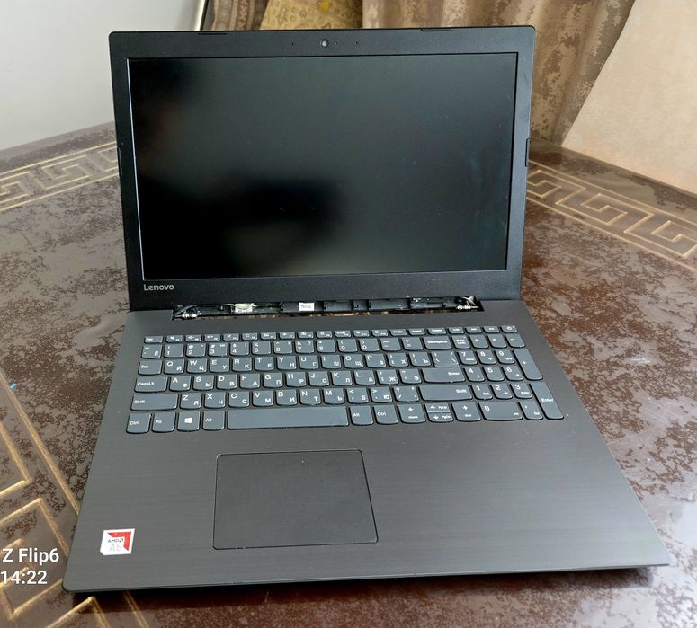 Lenovo IdeaPad 330-15AST — 15.6"
​Про.