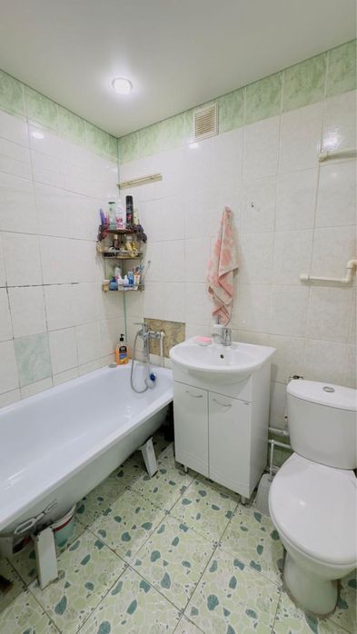 Продается 2 х комнатная квартира