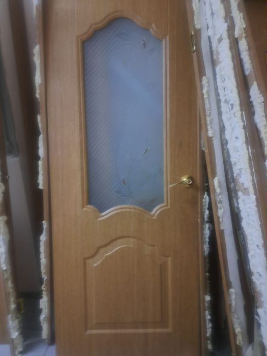 Продам межкомнатные двери б/у