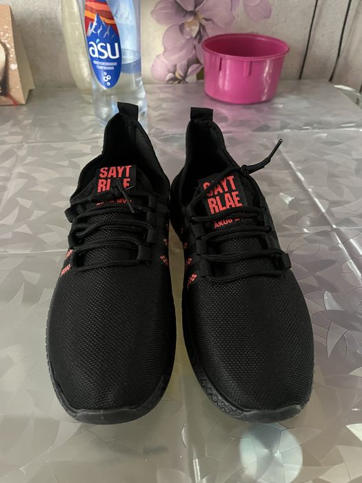 Кроссовки мужские