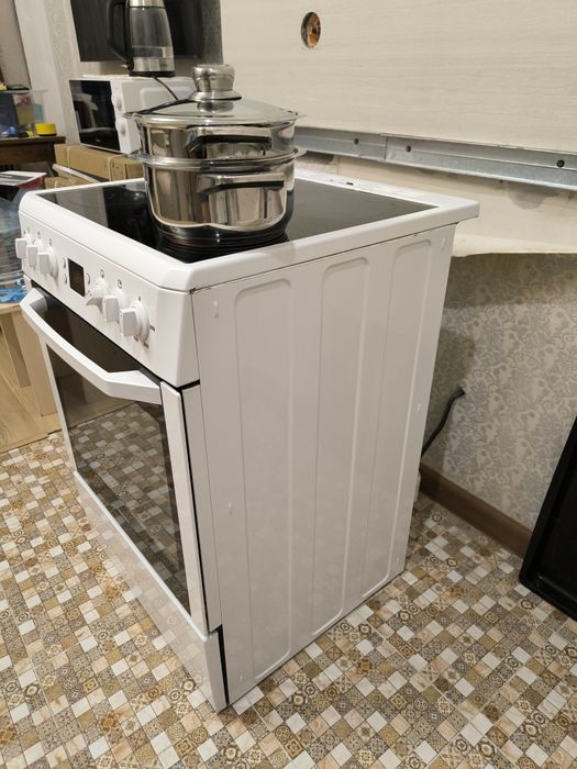 Электроплита духовка ВЕКО бу