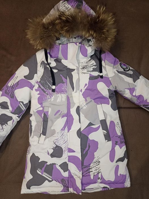 Продам куртку 146 р