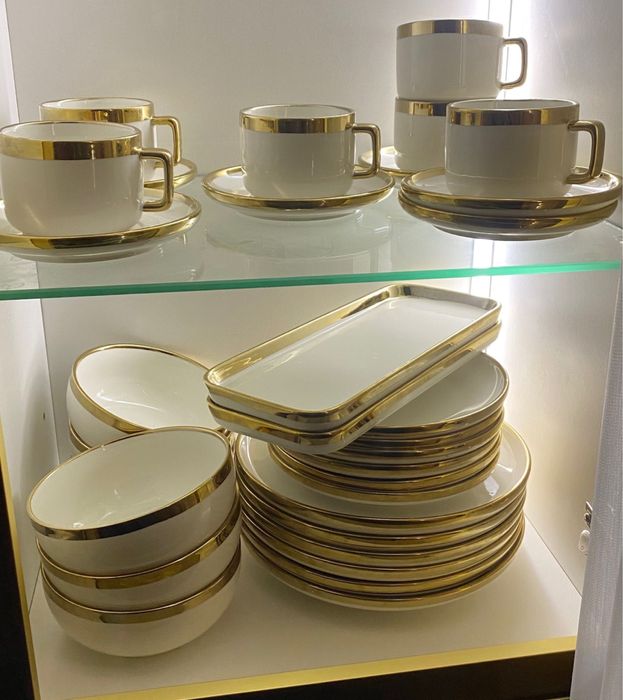 Продам новый сервиз