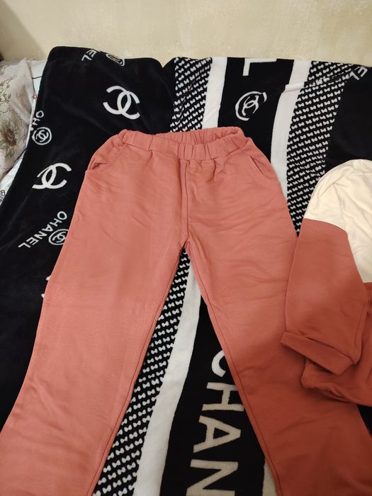 Женский тёплый спортивный костюм