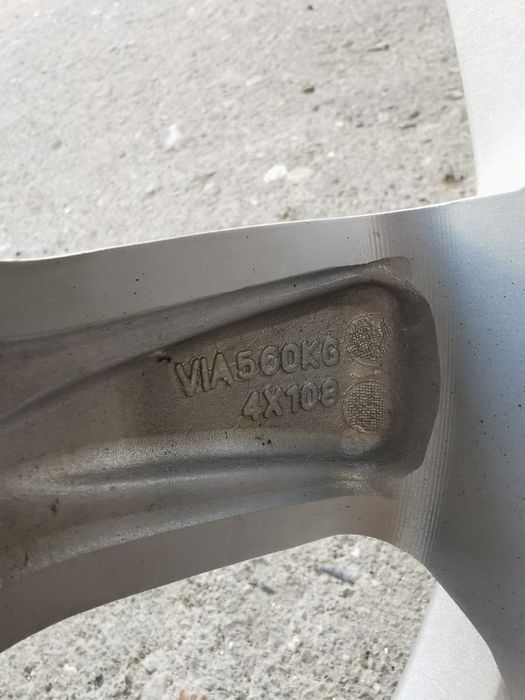 Джанти 16 4х108 с чисто нови летни гуми