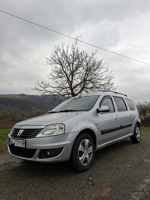 Vand Dacia Logan MCV 2009, benzina 1.6 mpi