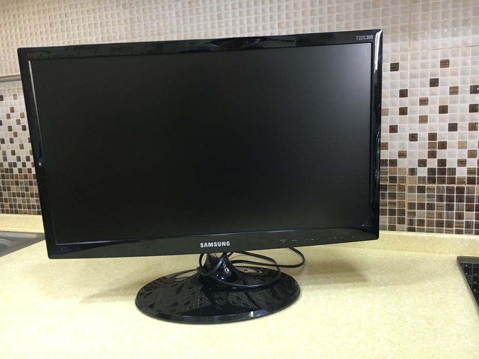 Продается монитор Samsung S22T300