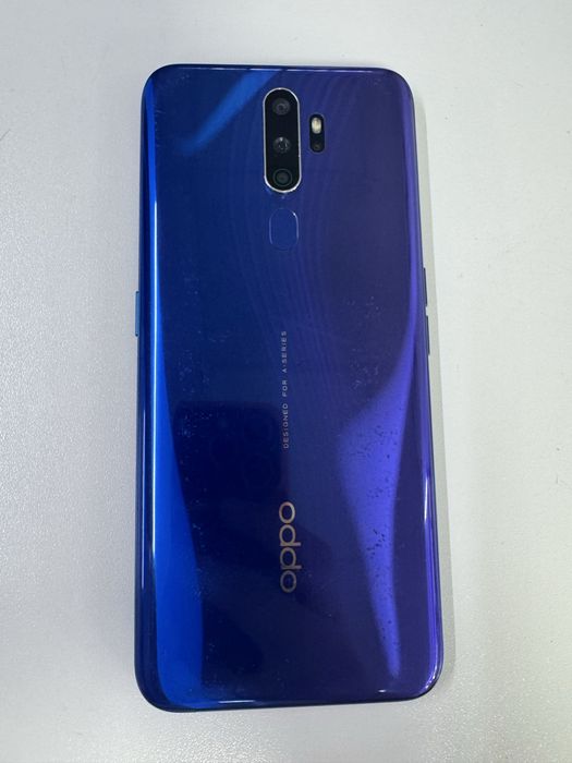 Продам 4 телефон