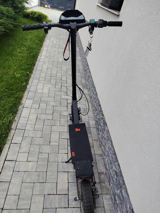 Vand kukirin  g2 cu cheie si GPS