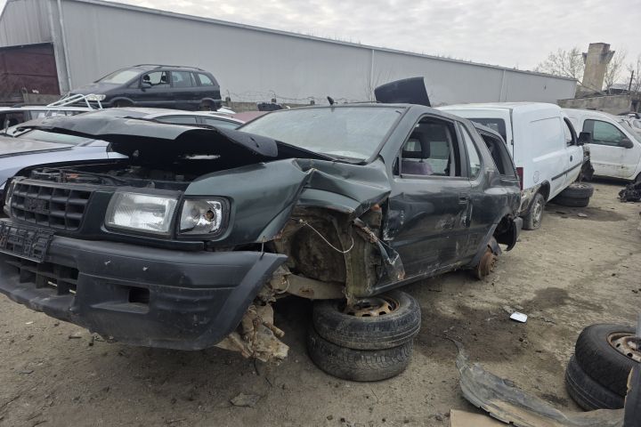 Far stanga Opel Frontera 1999 2.2 DTI MT (116 hp)