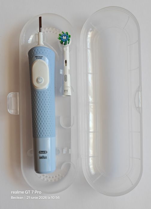 Toc / Etui / Travel case / Carcasă transport periuță electrică Oral-B + cadou protecții