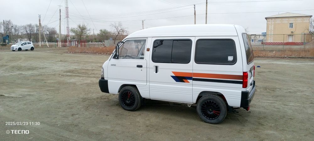 Chevrolet damas oq rang