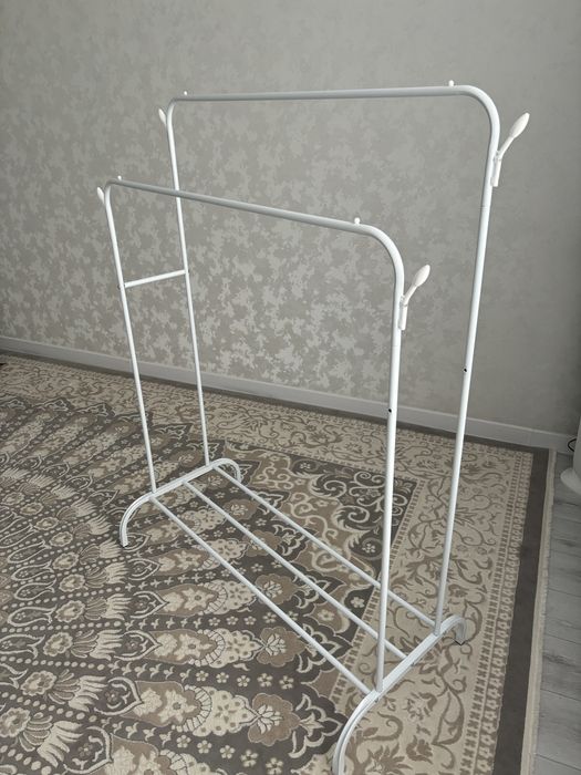 Вешалка напольная, металл