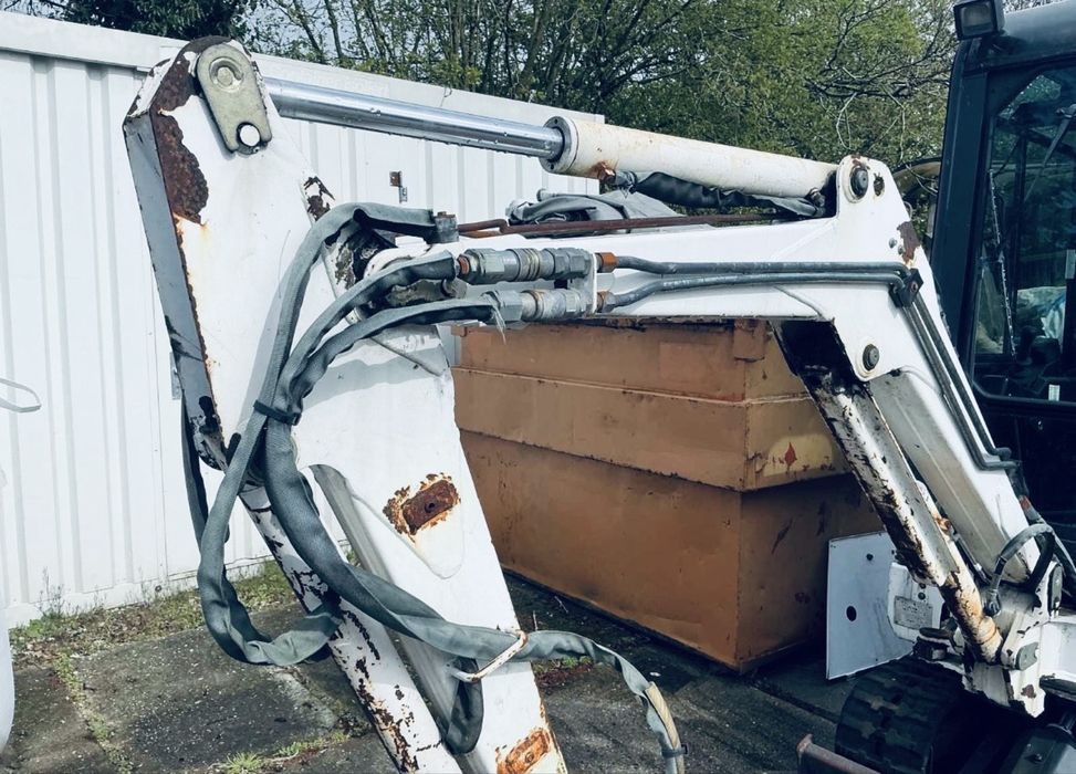 Mini excavator  Bobcat x320