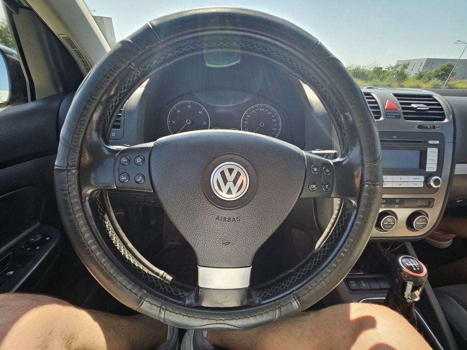 Golf 5 1.9 TDI întreținut