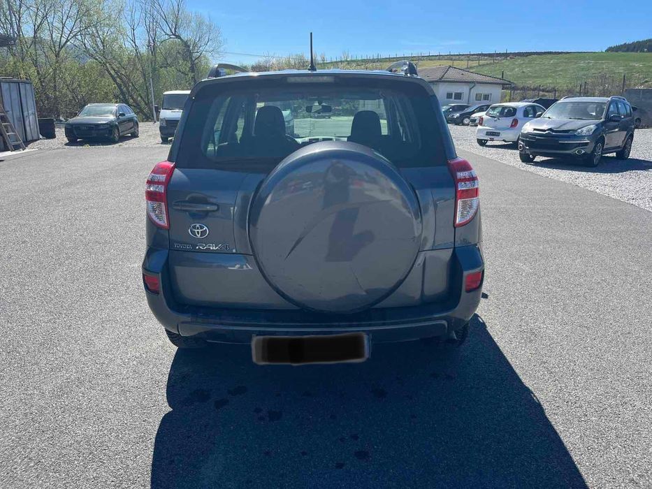 Toyota Rav 4 2.2 D4D 2011 150ps