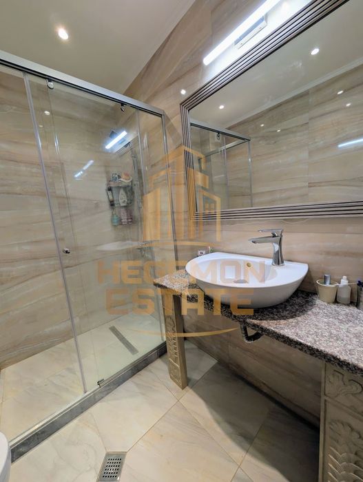 Продава се Двустаен апартамент в к.к. Златни пясъци - 69 кв.м за 2464 €/кв.м - Снимка #10