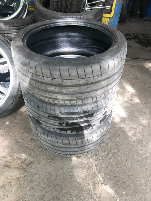 Гуми 285/35/22 летни Hankook хомологация Ауди,  5 бр.