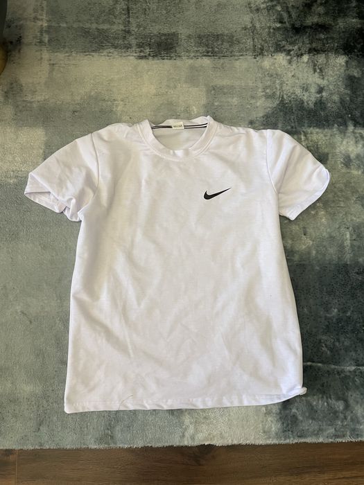 Маркови тениски