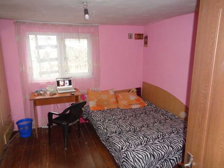 Vand casa si teren in Jud. Giurgiu sat Carpenisu str. Principala 11