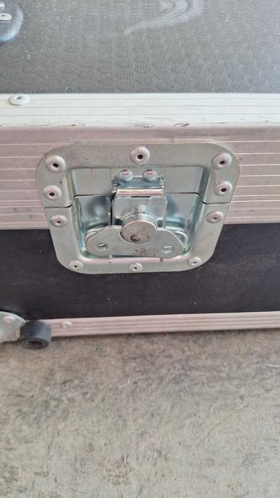 Case, FlightCase, Geanta Clape sau Mixer si Playere